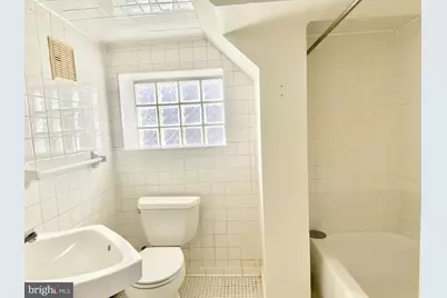1351 A Street NE, Washington, DC 20002 - Photo 52