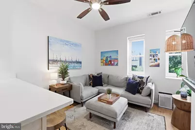 1038 Lamont NW #3B, Washington, DC 20010 - Photo 2