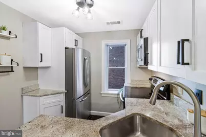 1724 17th Street NW #21, Washington, DC 20009 - Photo 10