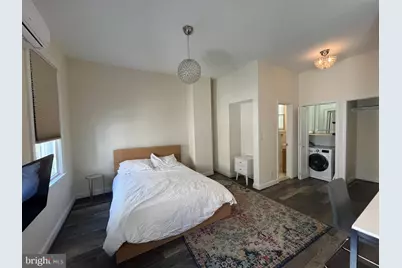 3003 P Street NW #301, Washington, DC 20007 - Photo 2