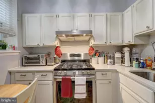1473 Monroe St NW, Washington, DC 20010 - Photo 2
