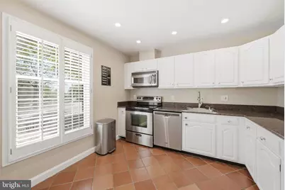 2828 Wisconsin Avenue NW #114, Washington, DC 20007 - Photo 10