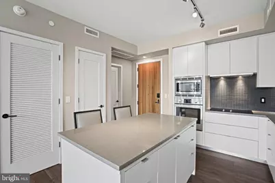 1300 4th Street SE #705, Washington, DC 20003 - Photo 8