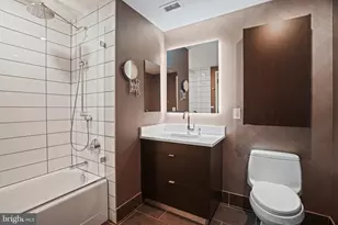 1300 4th St SE, Washington, DC 20003 - Photo 18