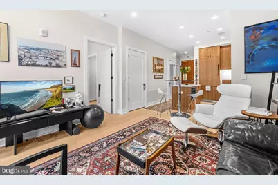 1111 Pennsylvania Avenue SE #205, Washington, DC 20003 - Photo 2