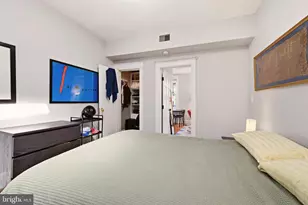 1618 S St NW, Washington, DC 20009 - Photo 2