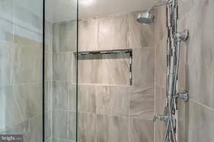 2306 California St NW, Washington, DC 20008 - Photo 34