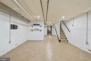 2152 Newport Pl NW, Washington, DC 20037 - Photo 34
