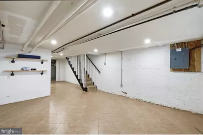 2152 Newport Place NW, Washington, DC 20037 - Photo 32