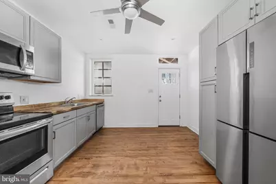 919 5th Street SE, Washington, DC 20003 - Photo 8