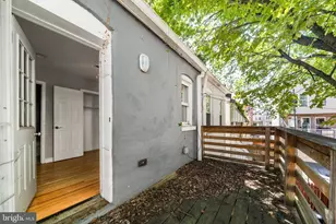919 5th St SE, Washington, DC 20003 - Photo 12