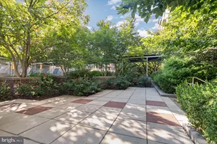 800 4th St SW, Washington, DC 20024 - Photo 34
