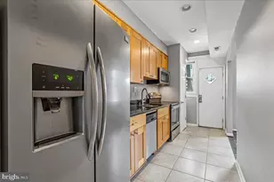 1601 Isherwood St NE, Washington, DC 20002 - Photo 4