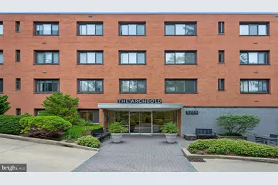 2725 39th Street NW #201, Washington, DC 20007 - Photo 1