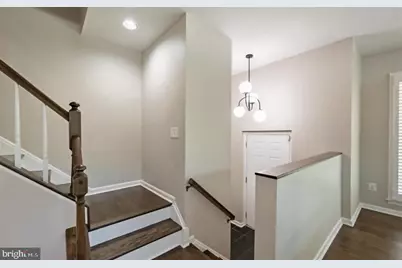 2317 37th Street NW #UPPER, Washington, DC 20007 - Photo 4