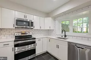 2317 37th St NW, Washington, DC 20007 - Photo 22