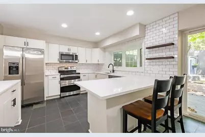 2317 37th Street NW #UPPER, Washington, DC 20007 - Photo 16