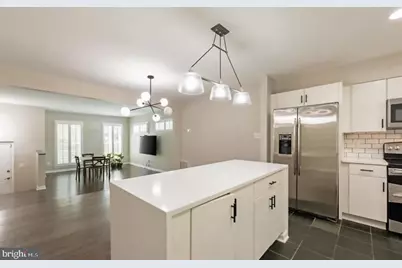 2317 37th Street NW #UPPER, Washington, DC 20007 - Photo 18