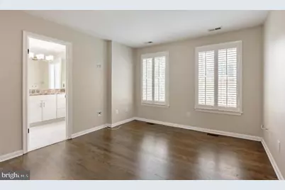 2317 37th Street NW #UPPER, Washington, DC 20007 - Photo 30