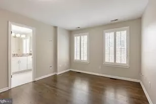 2317 37th St NW, Washington, DC 20007 - Photo 30