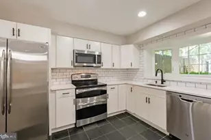 2317 37th St NW, Washington, DC 20007 - Photo 20