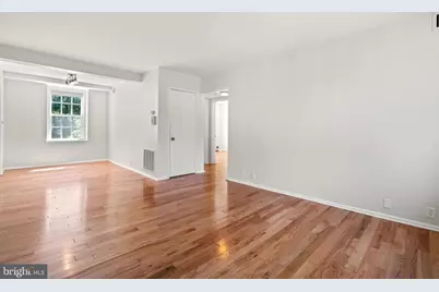 3940 Langley Court NW #C633, Washington, DC 20016 - Photo 12