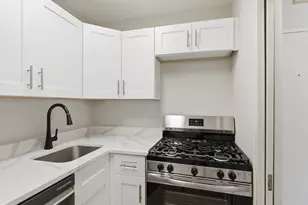 1545 18th St NW, Washington, DC 20036 - Photo 8