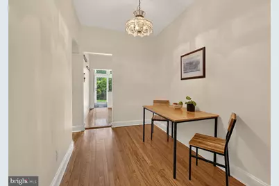 2520 41st Street NW #5, Washington, DC 20007 - Photo 6