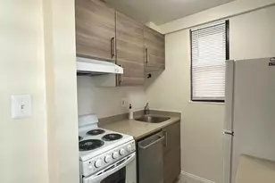 2141 I St NW, Washington, DC 20037 - Photo 4