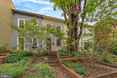 1124 C Street NE, Washington, DC 20002 - Photo 1