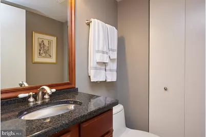2311 M Street NW #7O6, Washington, DC 20037 - Photo 30