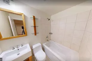 1462 Harvard St NW, Washington, DC 20009 - Photo 4