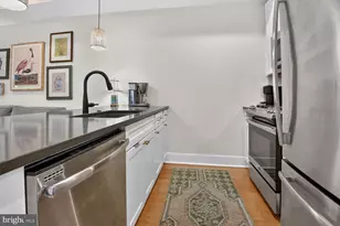 11 15th St NE, Washington, DC 20002 - Photo 8