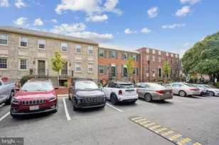 1604 Beekman Pl NW, Washington, DC 20009 - Photo 40