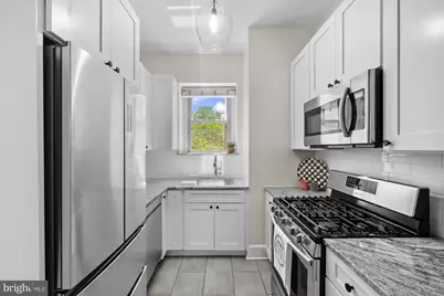 2010 Kalorama Road NW #202, Washington, DC 20009 - Photo 8
