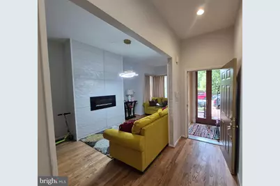 1018 F Street NE, Washington, DC 20002 - Photo 6