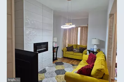 1018 F Street NE, Washington, DC 20002 - Photo 4