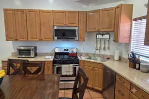 1018 F St NE, Washington, DC 20002 - Photo 2