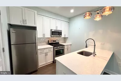 401 15th Street SE #203, Washington, DC 20003 - Photo 4