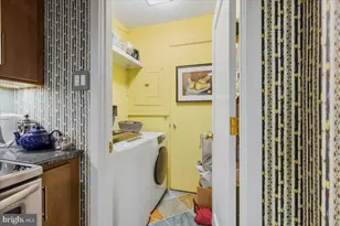 800 25th St NW, Washington, DC 20037 - Photo 32