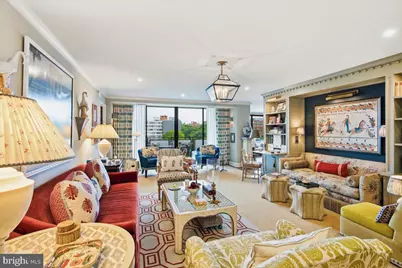 800 25th Street NW #705, Washington, DC 20037 - Photo 2