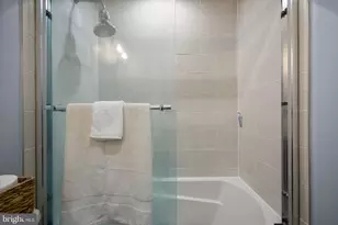 16 17th St NE, Washington, DC 20002 - Photo 18
