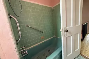 514 Roxboro Pl NW, Washington, DC 20011 - Photo 18