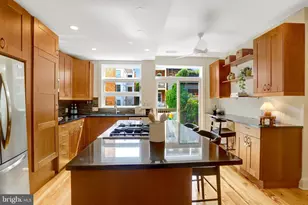 1734 Swann St NW, Washington, DC 20009 - Photo 16