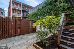 1734 Swann St NW, Washington, DC 20009 - Photo 34