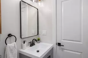 1239 5th St NW, Washington, DC 20001 - Photo 34