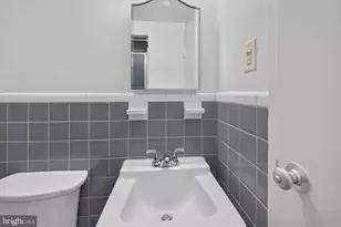 4200 Cathedral Ave NW, Washington, DC 20016 - Photo 24