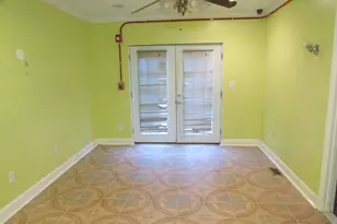 223 56th Pl NE, Washington, DC 20019 - Photo 6