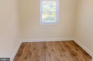 720 Burns St SE, Washington, DC 20019 - Photo 12