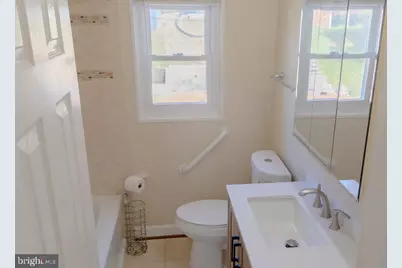 720 Burns Street SE, Washington, DC 20019 - Photo 8